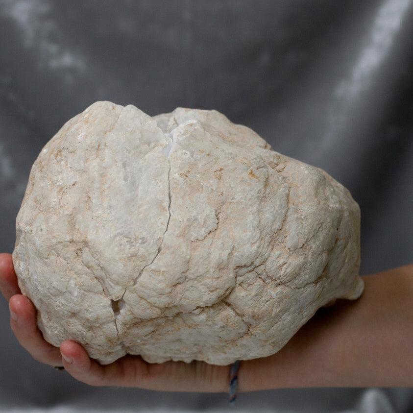 Calsite Geodes - 15-18 cm