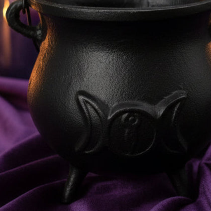 Extra Huge Cast Iron Cauldron with Triple Moon 23x18cm (at least 4kg)